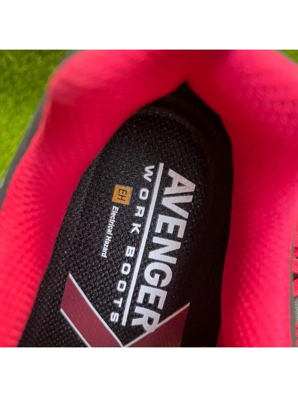 Avenger Aero Trail Womens Size 8D Gray Pink Composite Safety Toe Work Shoes